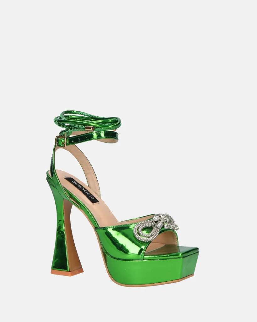 JANINE - tacchi alti con platform in glassy verde e fiocco con gemme