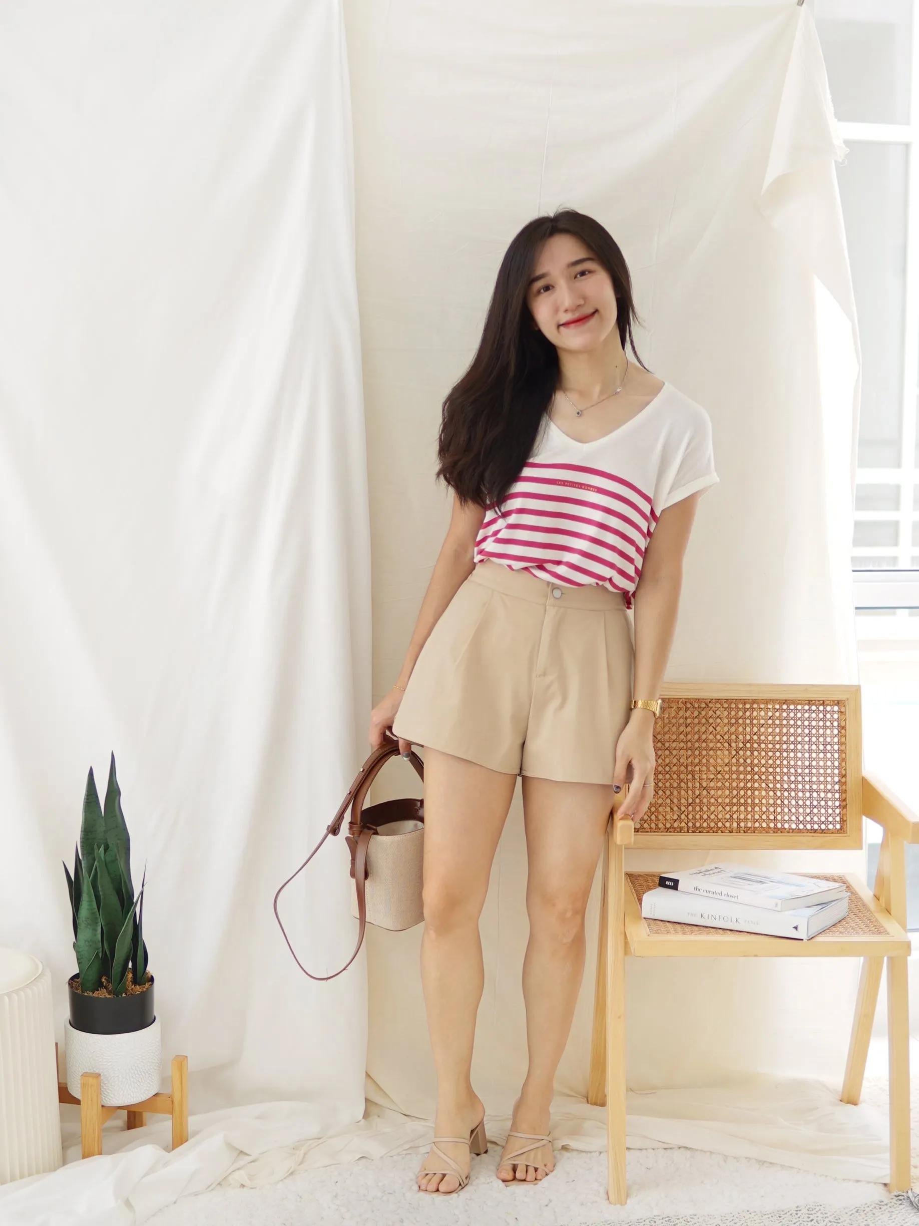 LPB STRIPE V NECK TOP